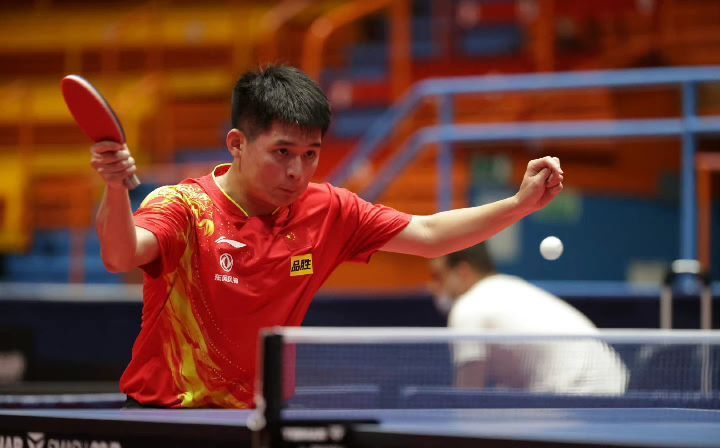 员签下一份 员签下一份